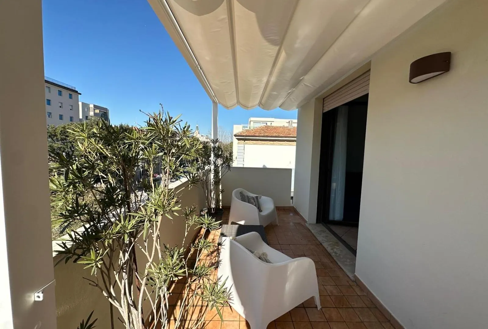 Apartment Residence Ottoemezzo Int 7 Rimini